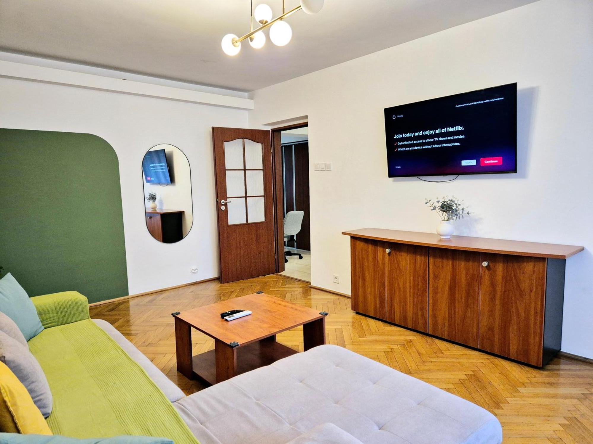 Tranquil Unirii Residence - Elegant & Spacious Living With Parking Steps From Parliament Bucarest Extérieur photo